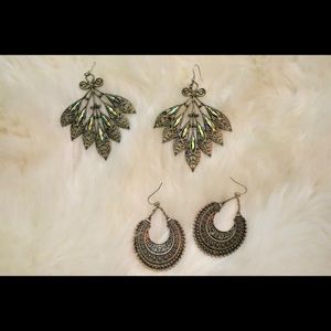Bronze earrings set